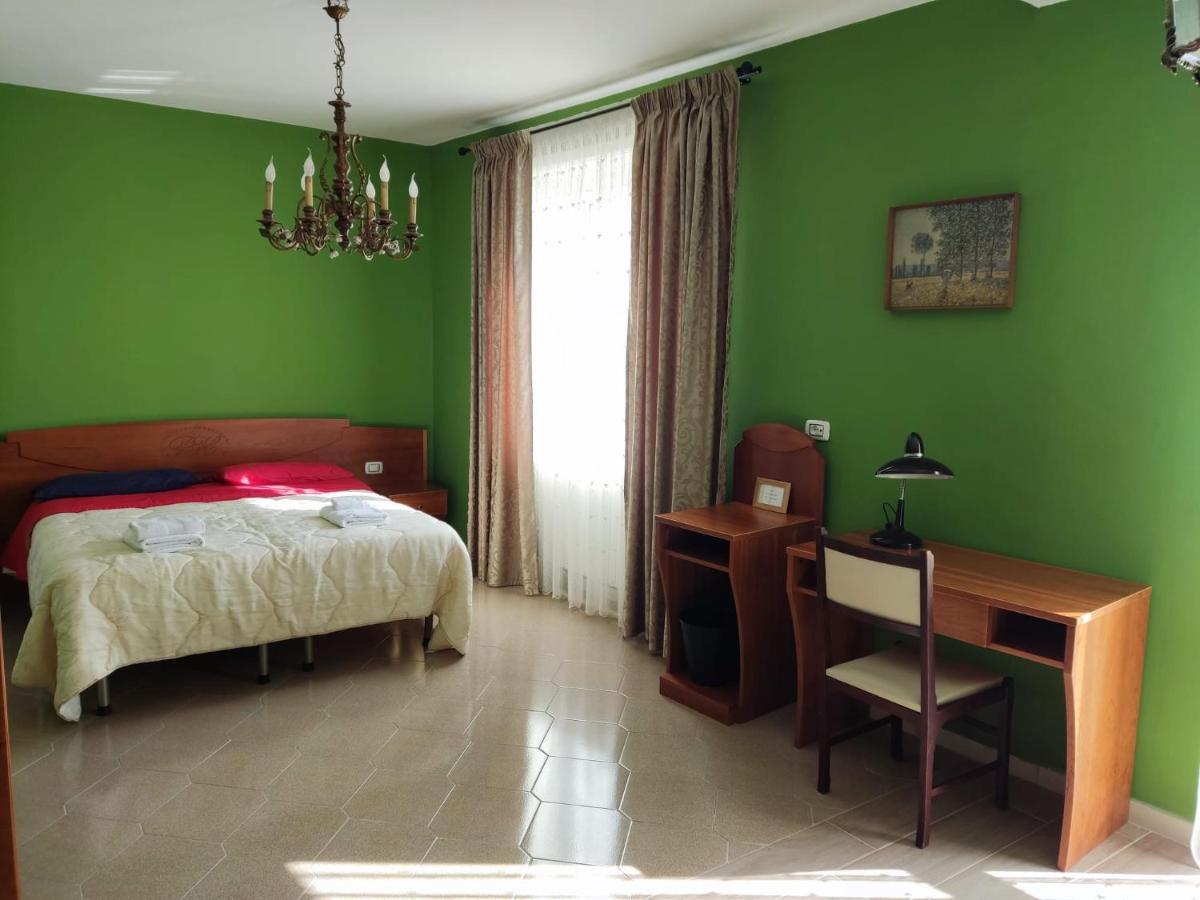 Bed and Breakfast Casa Castellano Нола Екстер'єр фото
